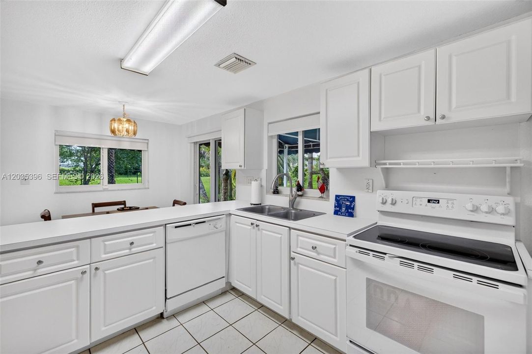 Guest House kitchen