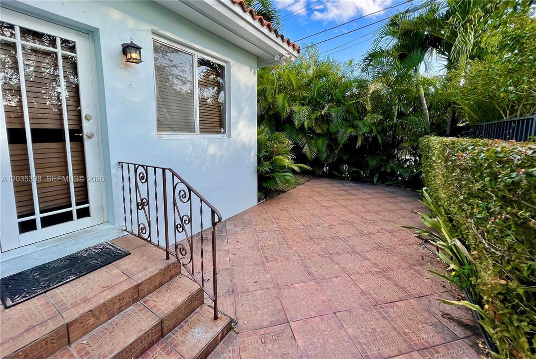 En Renta: $4,300 (3 camas, 2 baños, 1384 Pies cuadrados)