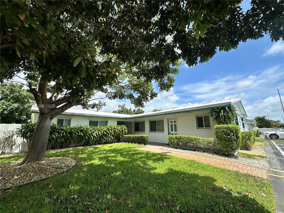 For Rent: $1,895 (2 beds, 1 baths, 0 Square Feet)