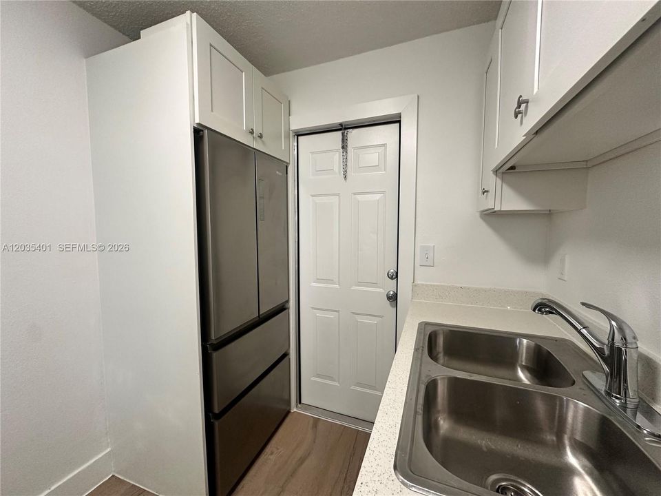 For Rent: $1,895 (2 beds, 1 baths, 0 Square Feet)