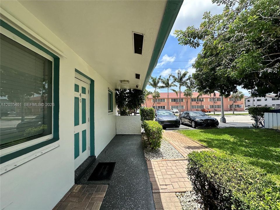 For Rent: $1,895 (2 beds, 1 baths, 0 Square Feet)