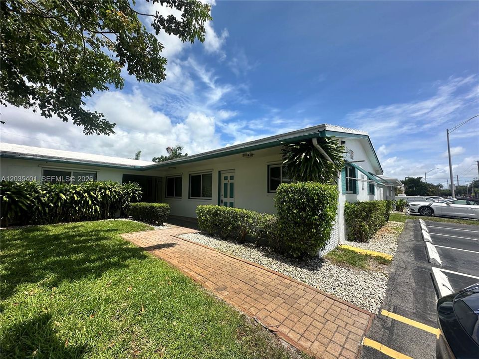 For Rent: $1,895 (2 beds, 1 baths, 0 Square Feet)