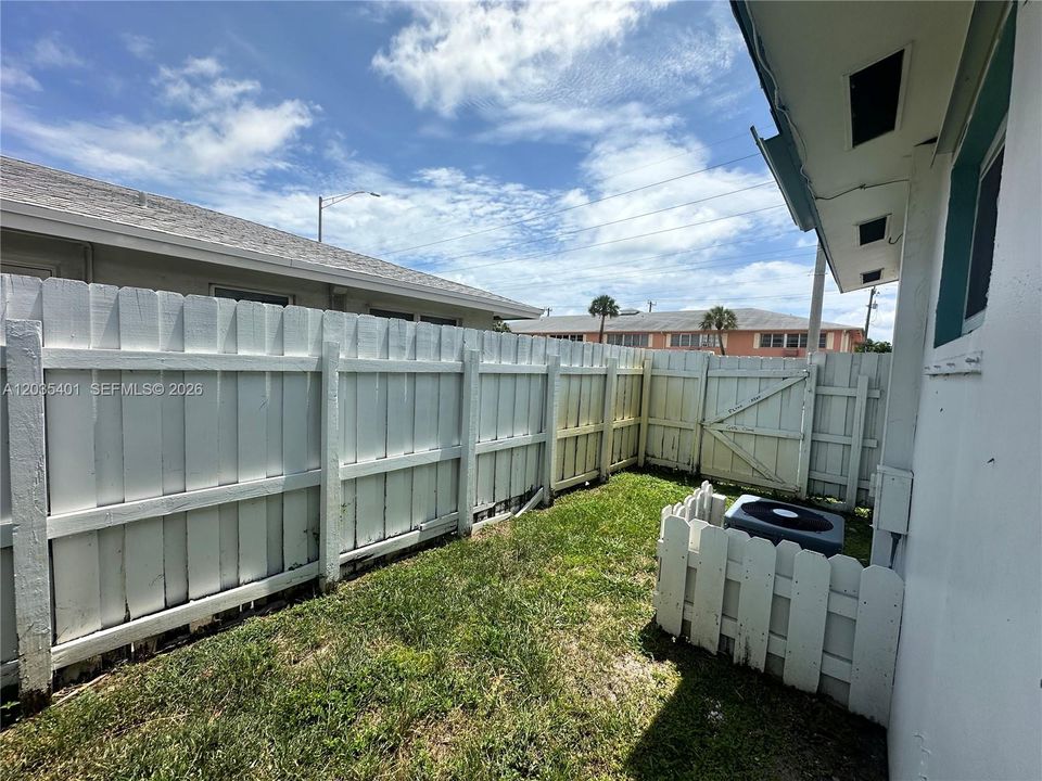 For Rent: $1,895 (2 beds, 1 baths, 0 Square Feet)