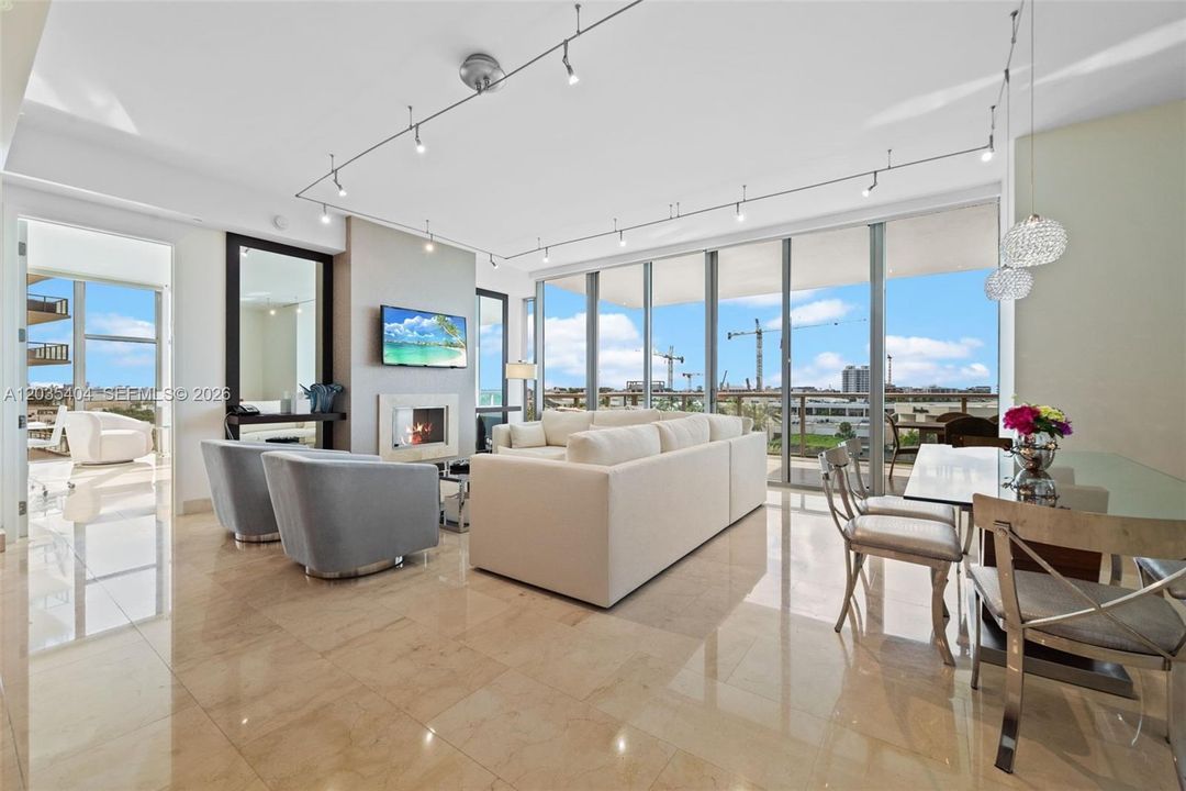 For Rent: $16,000 (2 beds, 2 baths, 1599 Square Feet)