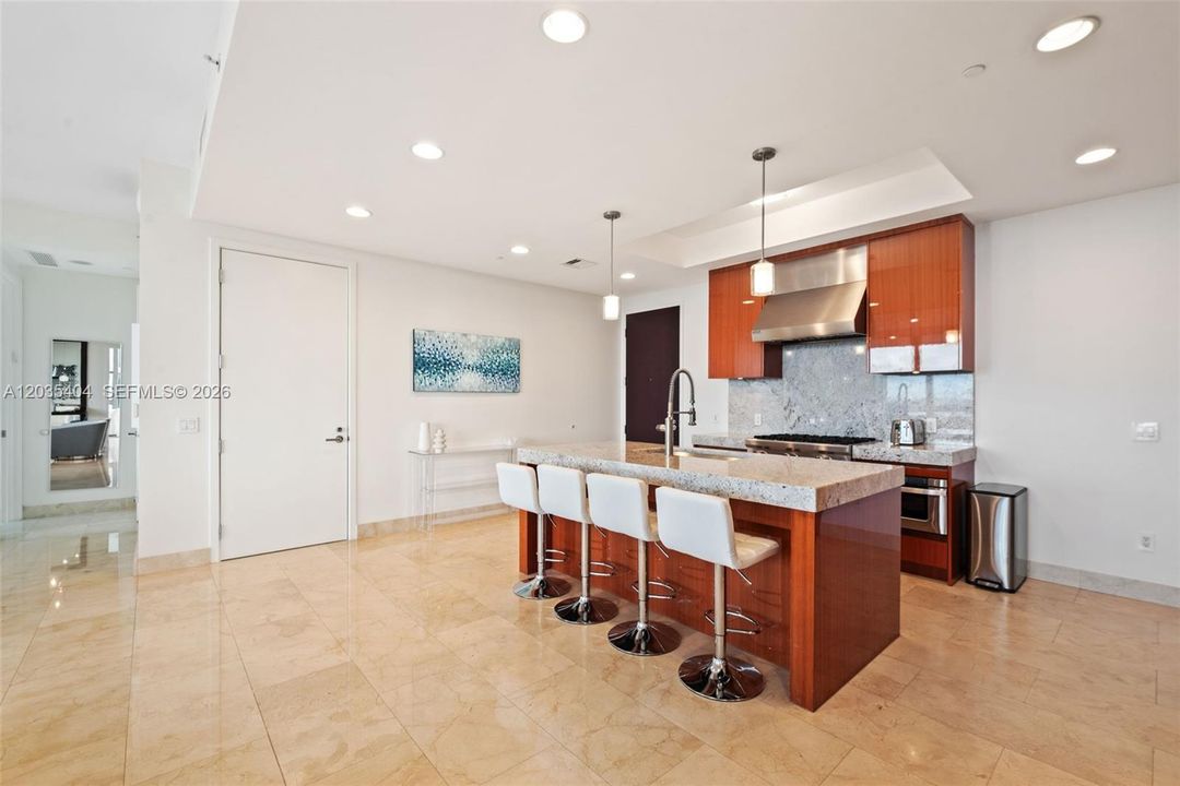 For Rent: $16,000 (2 beds, 2 baths, 1599 Square Feet)