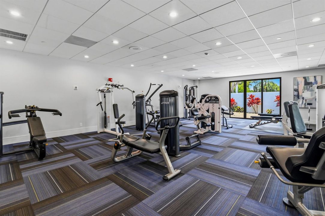 36 Gym room 02