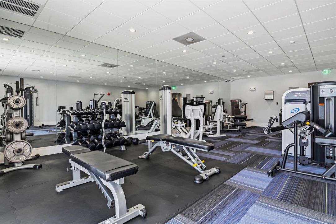 37 Gym room 03