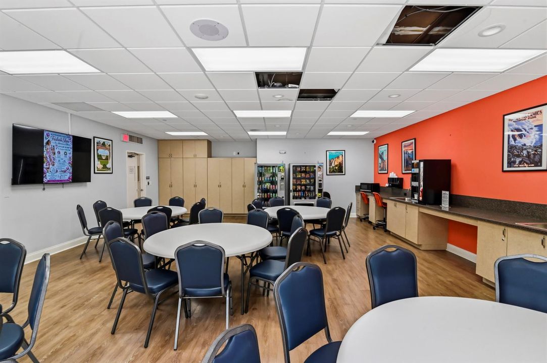 31 Seating area 02