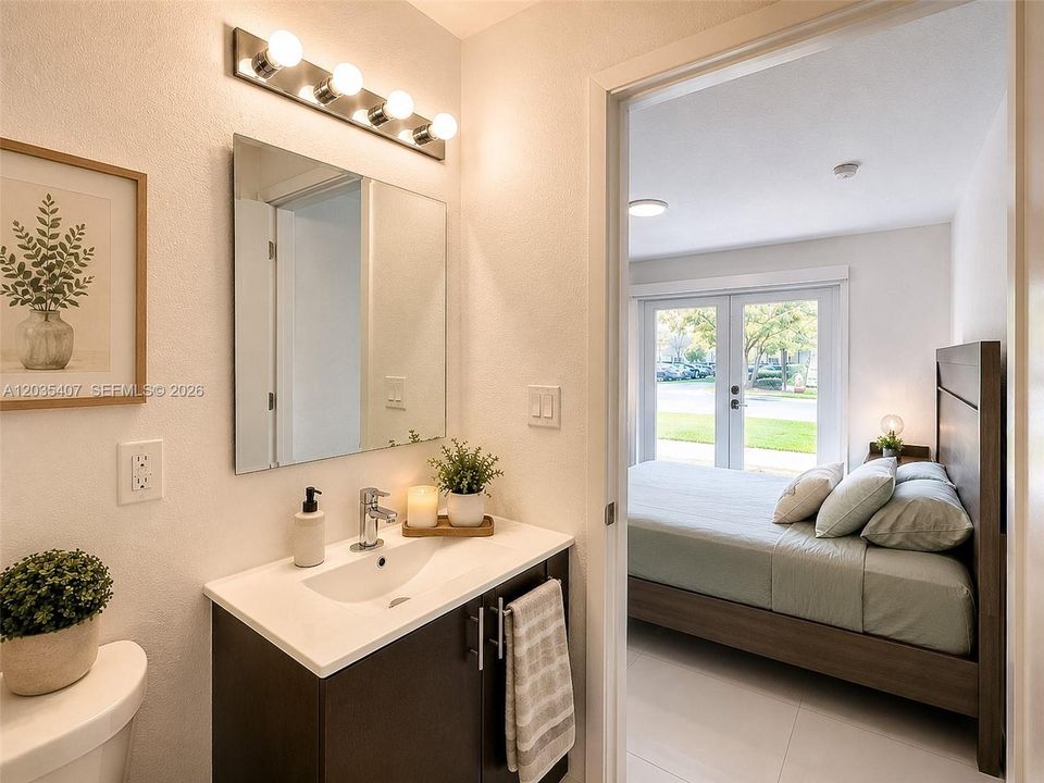 1st floor / Virtually staged