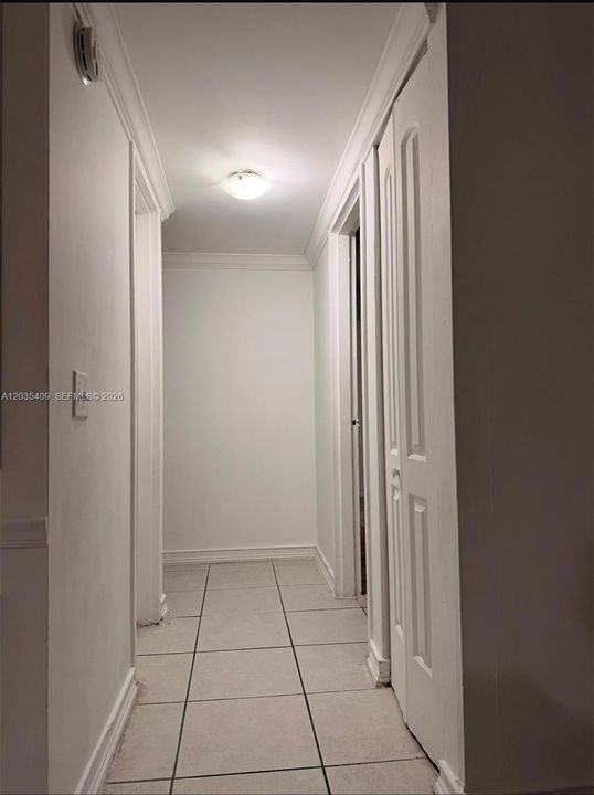 For Rent: $2,100 (2 beds, 2 baths, 1045 Square Feet)