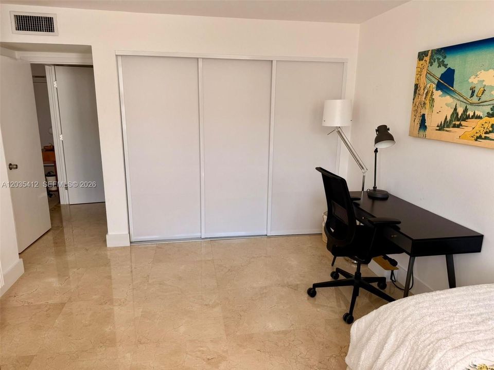 Recientemente alquilado: $4,000 (2 camas, 2 baños, 1283 Pies cuadrados)