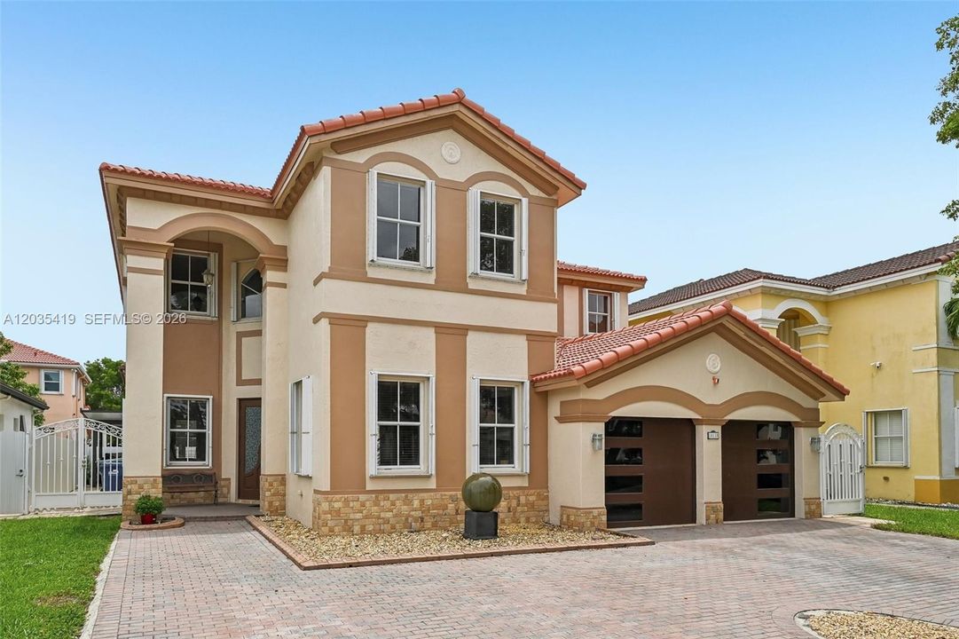 На продажу: $959,000 (4 спален, 3 ванн, 2878 Квадратных фут)