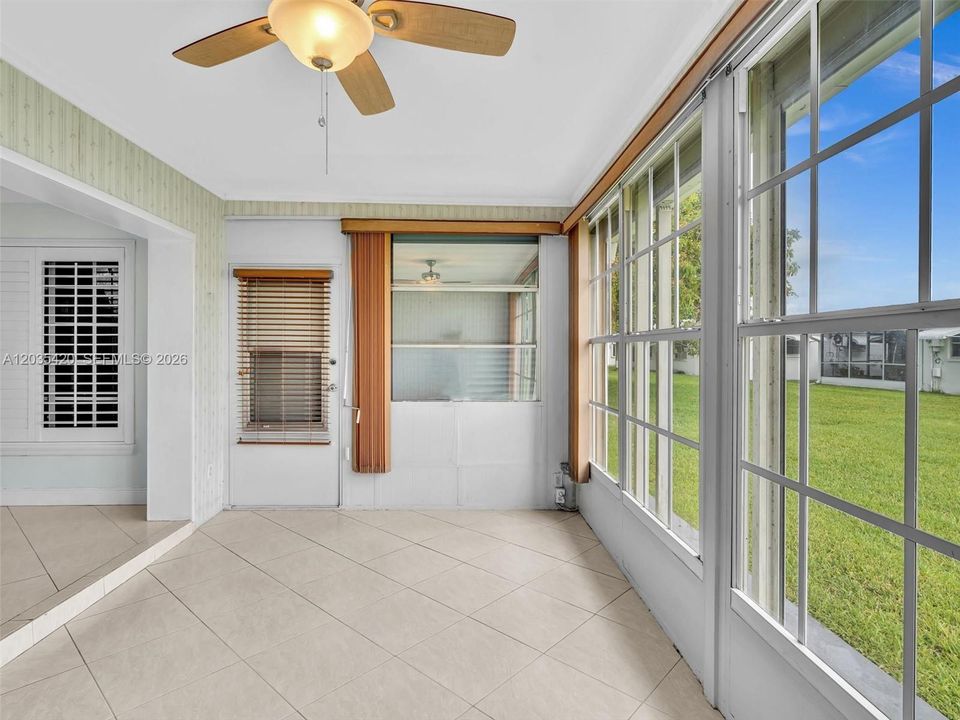 For Sale: $340,000 (2 beds, 2 baths, 1485 Square Feet)