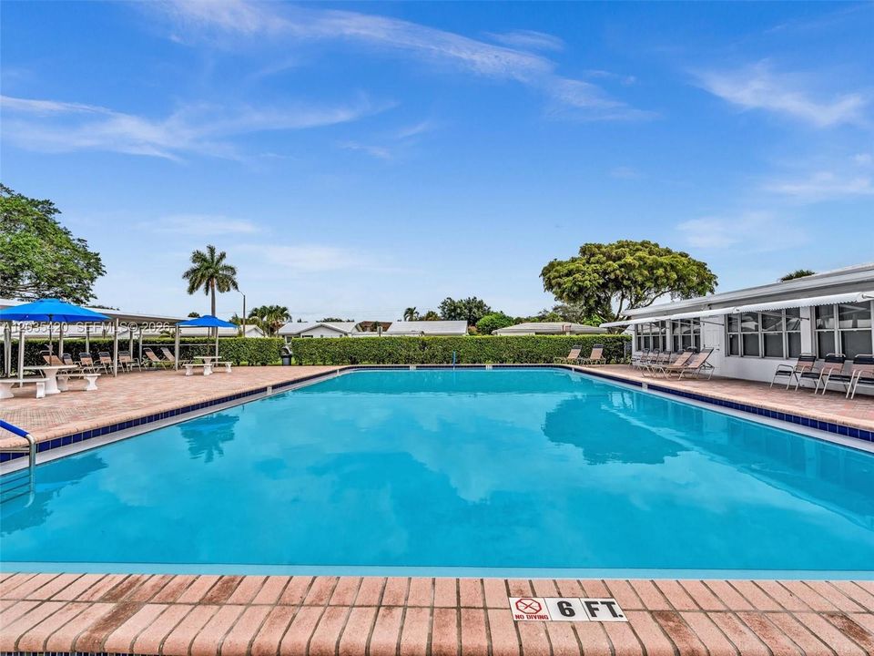 For Sale: $340,000 (2 beds, 2 baths, 1485 Square Feet)