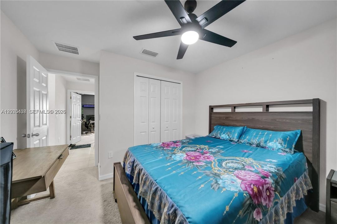 For Sale: $375,000 (3 beds, 2 baths, 1650 Square Feet)