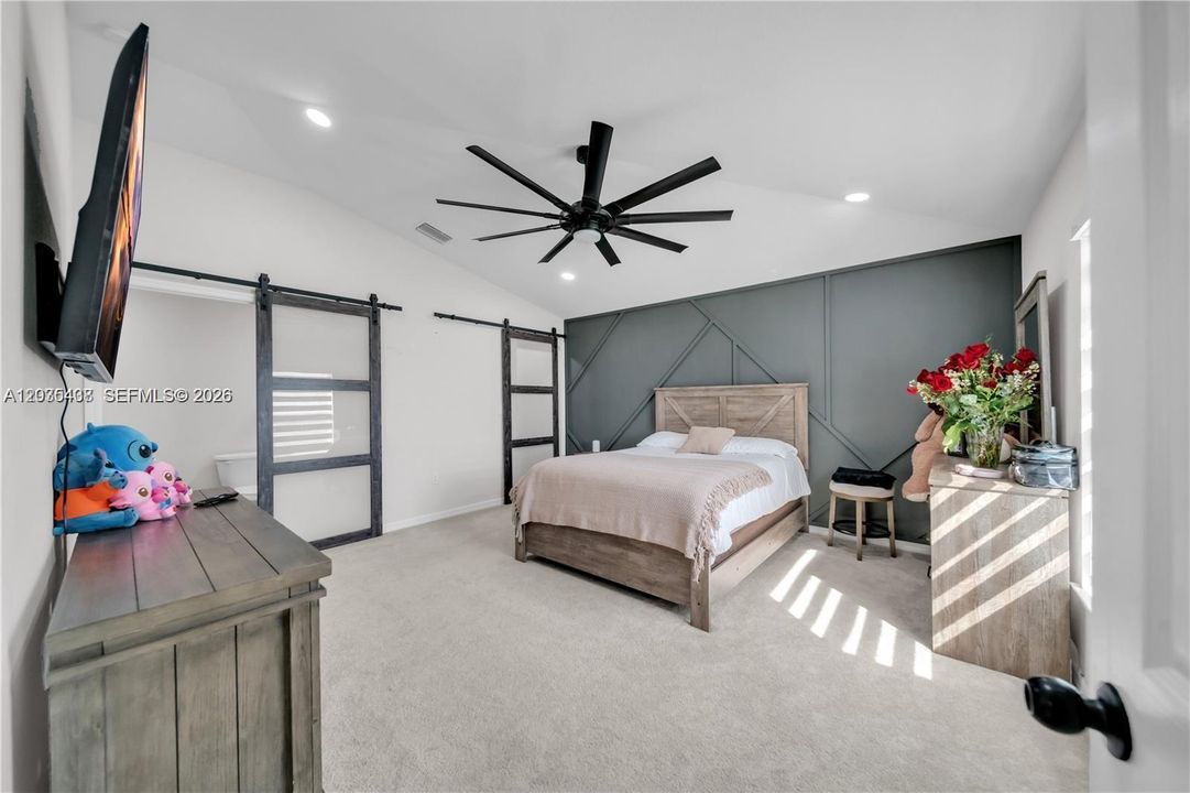 For Sale: $375,000 (3 beds, 2 baths, 1650 Square Feet)