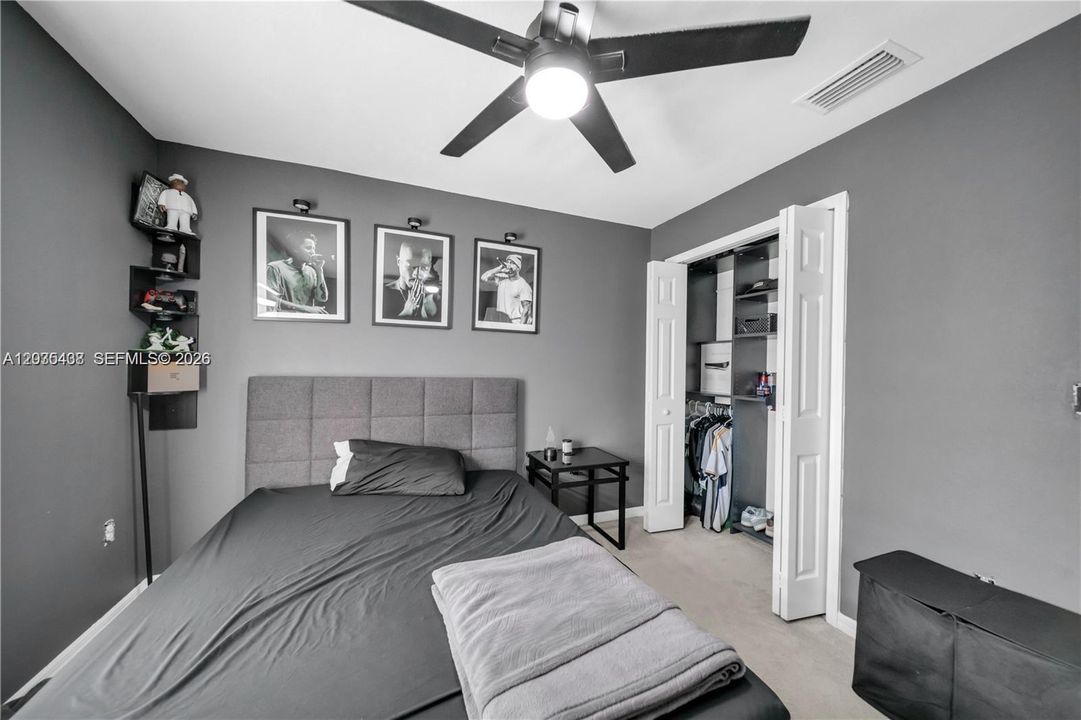 For Sale: $375,000 (3 beds, 2 baths, 1650 Square Feet)