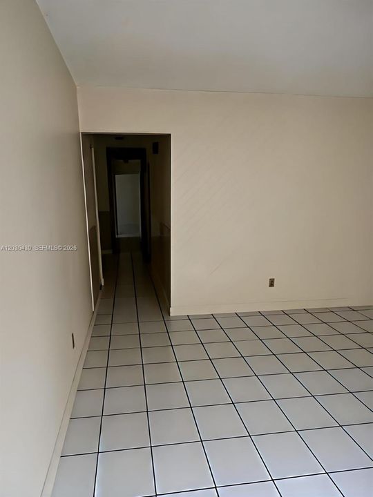 For Sale: $335,000 (3 beds, 2 baths, 1250 Square Feet)