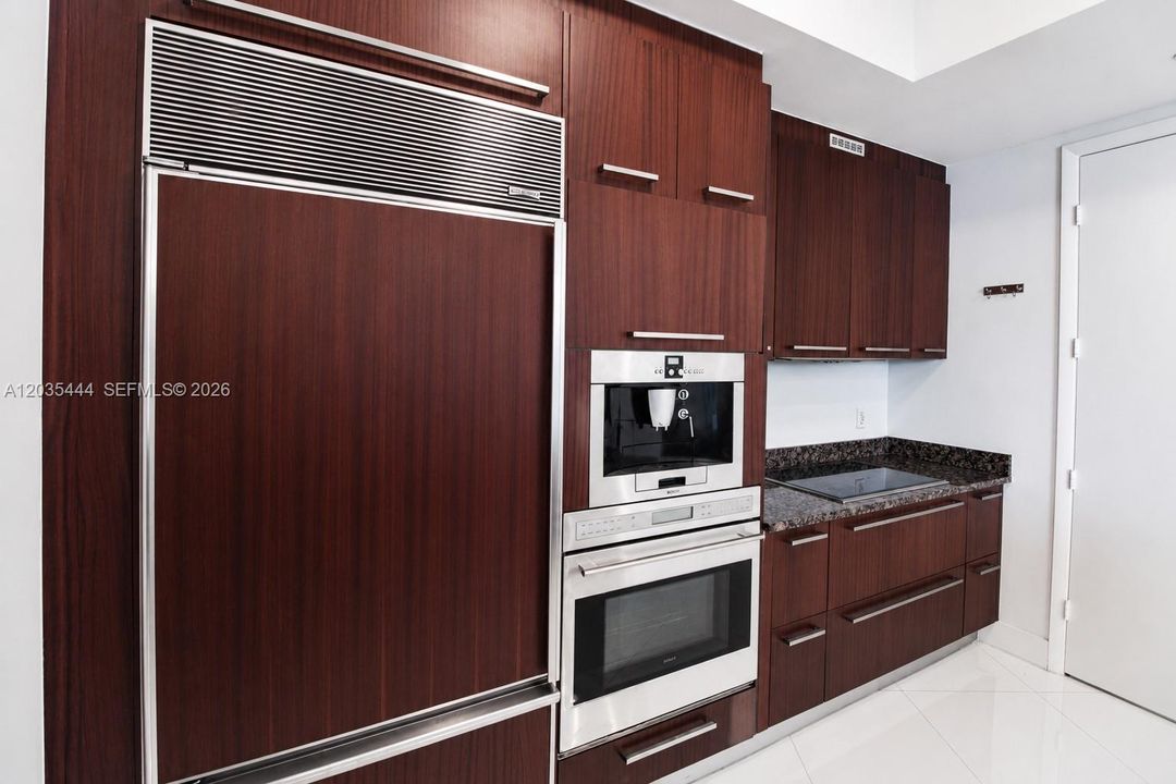 For Rent: $6,000 (2 beds, 2 baths, 1847 Square Feet)