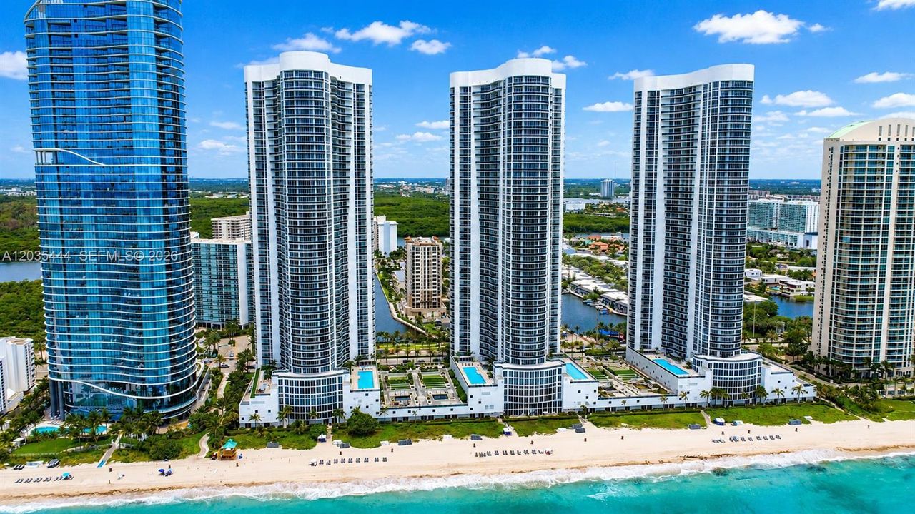 For Rent: $6,000 (2 beds, 2 baths, 1847 Square Feet)