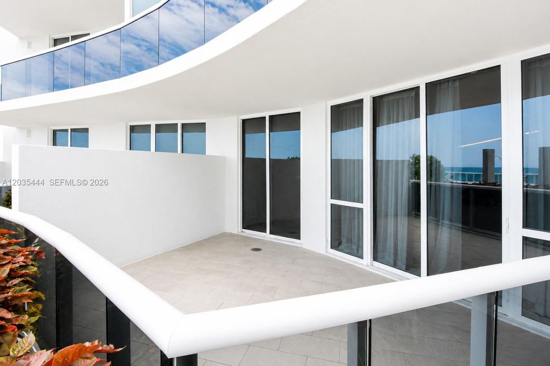 For Rent: $6,000 (2 beds, 2 baths, 1847 Square Feet)