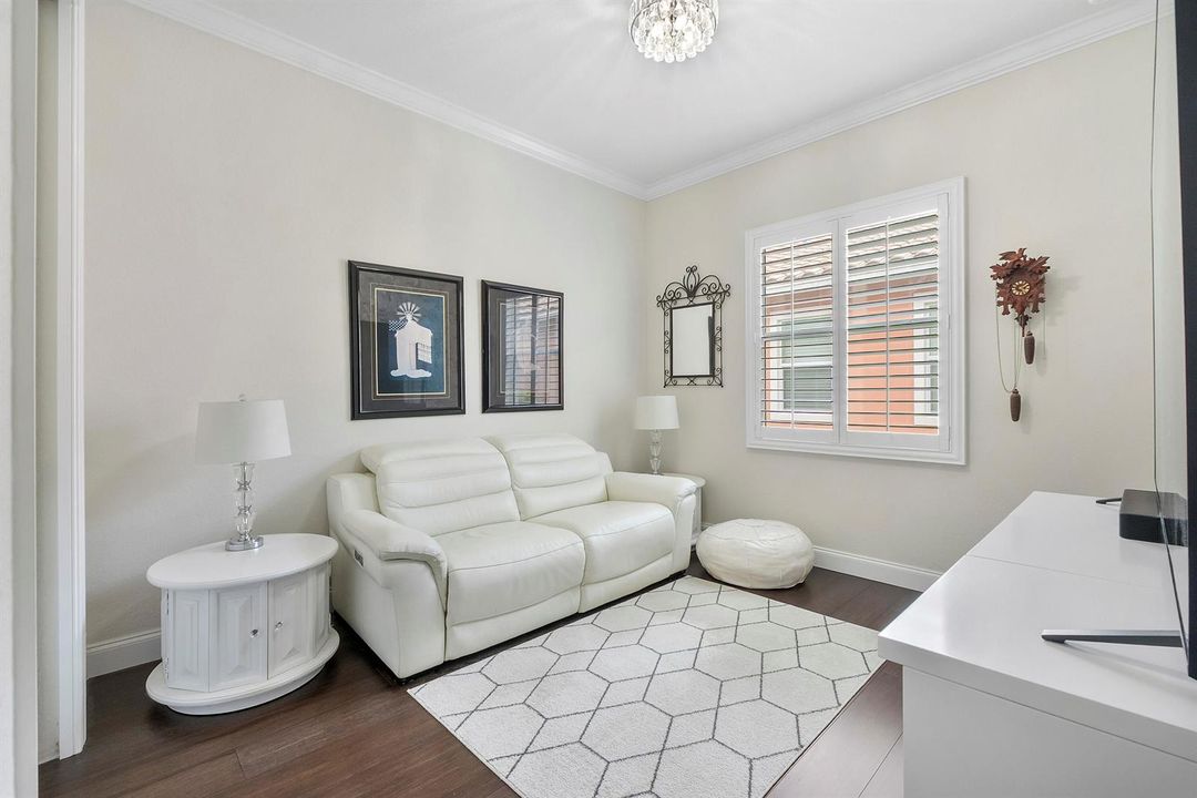 8240 Nw 120th Way_036