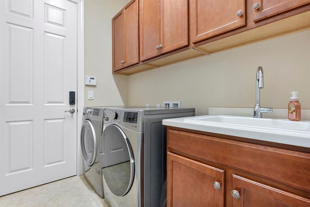 8240 Nw 120th Way_041