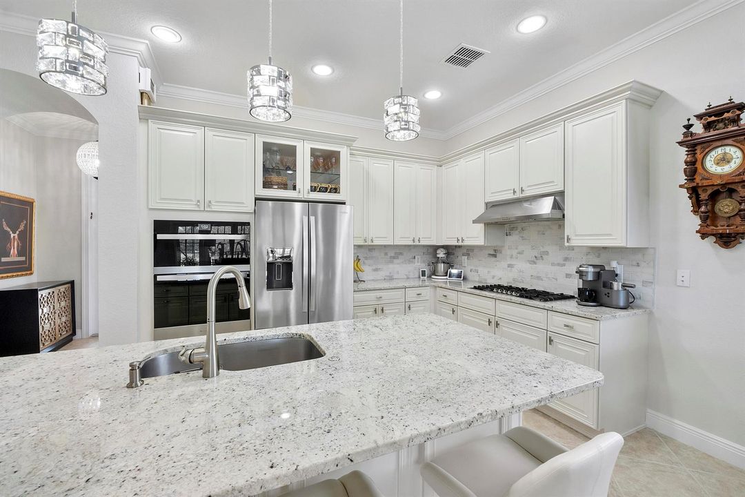 8240 Nw 120th Way_015