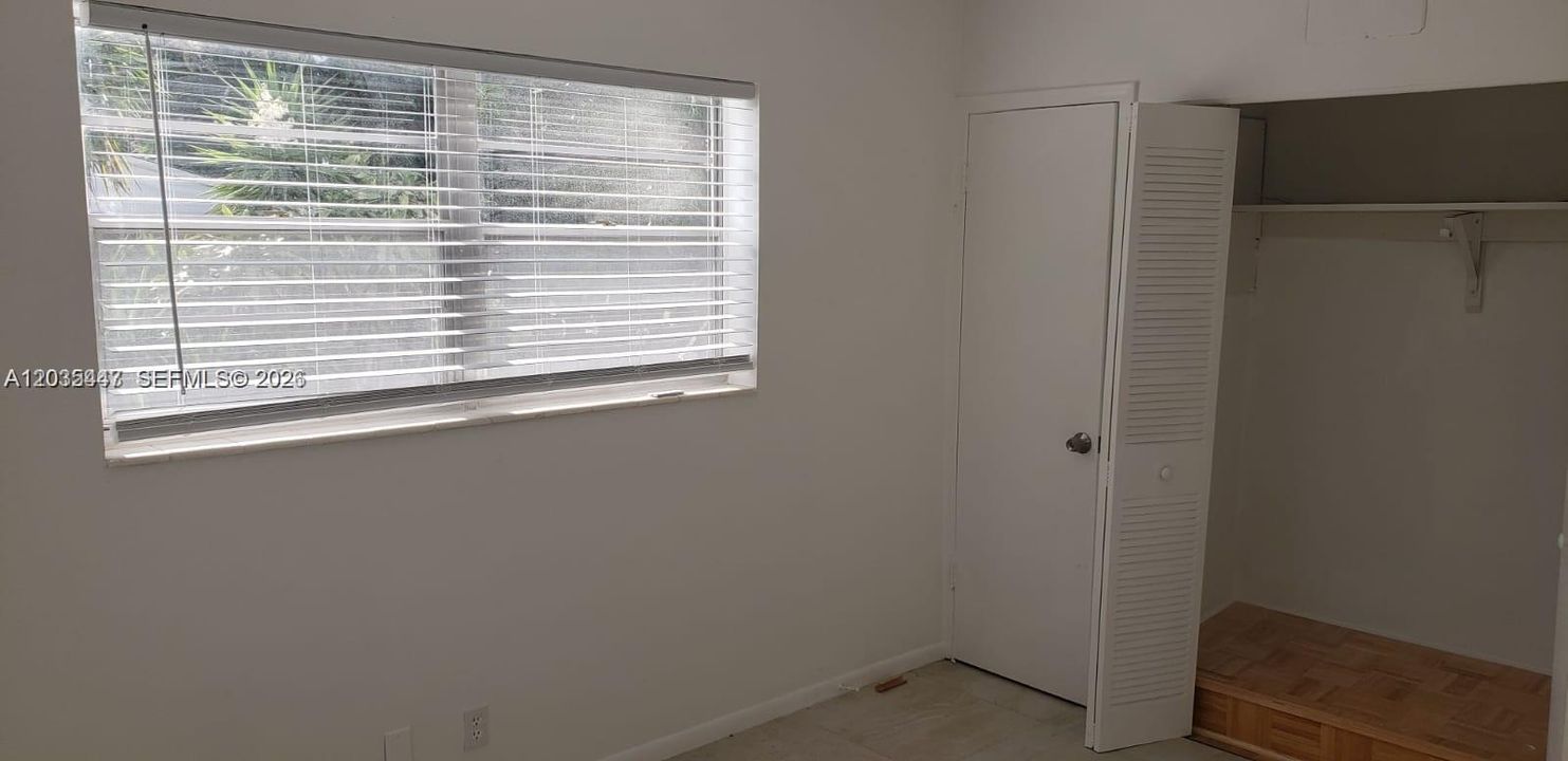 For Rent: $1,500 (2 beds, 1 baths, 835 Square Feet)