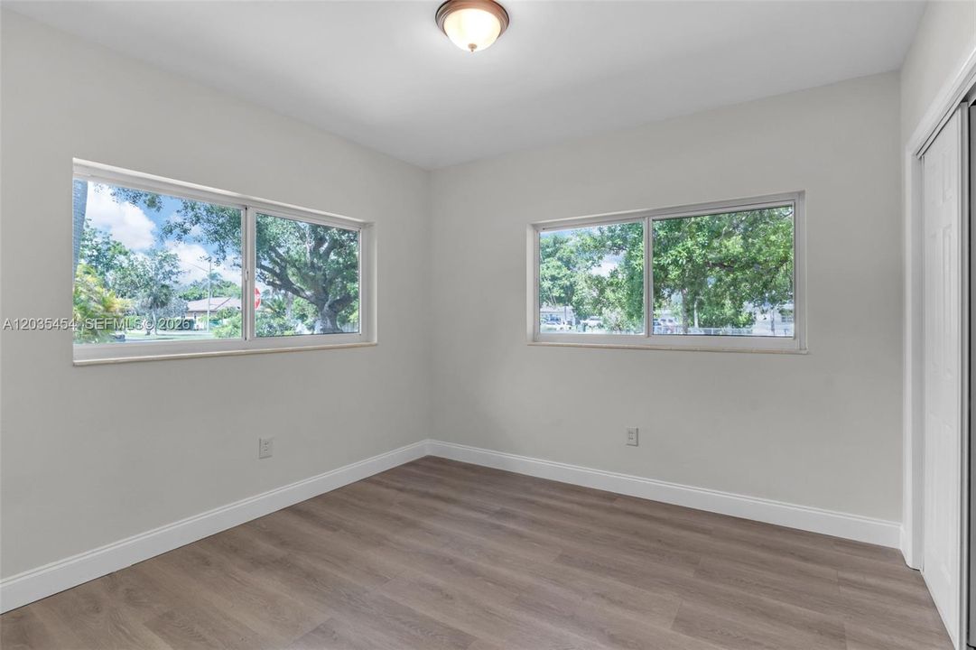 great views with lots of light in bedrooms.. all impact