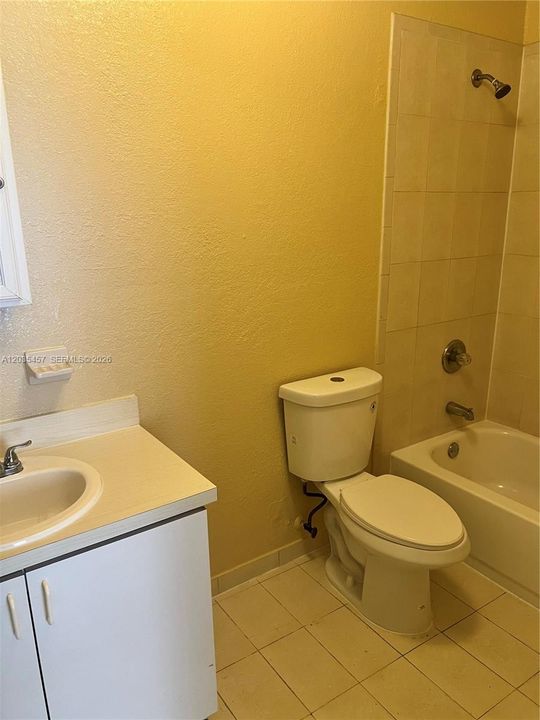 For Rent: $2,900 (3 beds, 2 baths, 2384 Square Feet)