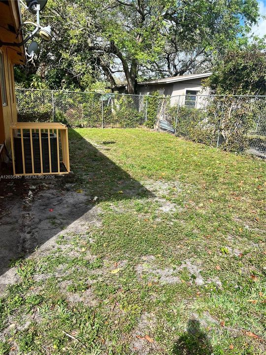For Rent: $2,900 (3 beds, 2 baths, 2384 Square Feet)