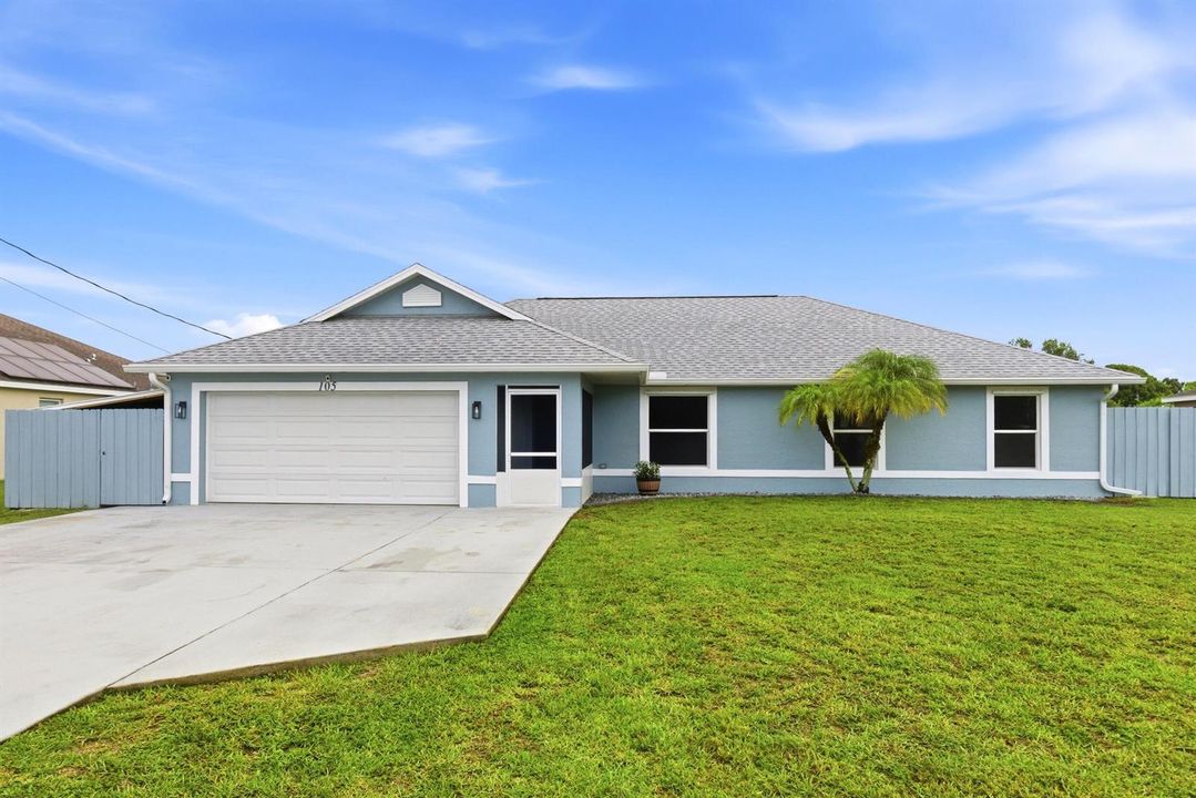 105 SW Glenwood Dr