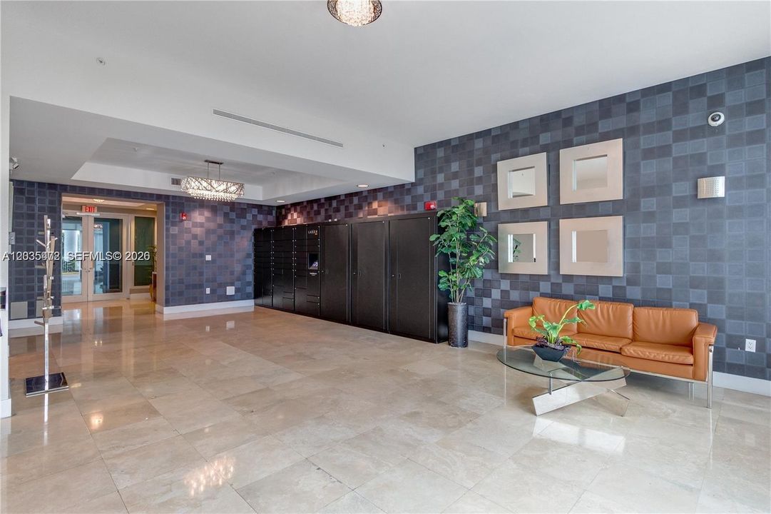 For Rent: $3,300 (2 beds, 2 baths, 1758 Square Feet)