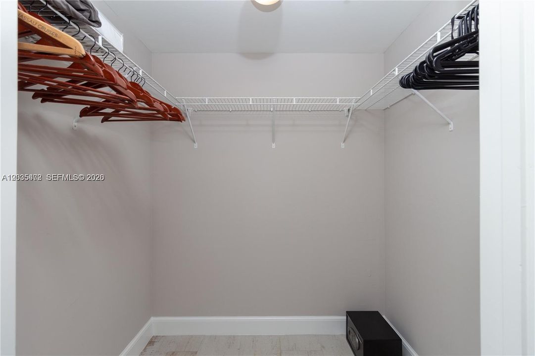 For Rent: $3,300 (2 beds, 2 baths, 1758 Square Feet)