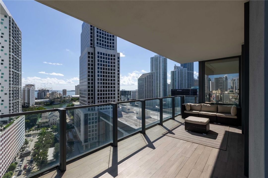 En Venta: $1,080,000 (2 camas, 2 baños, 1265 Pies cuadrados)