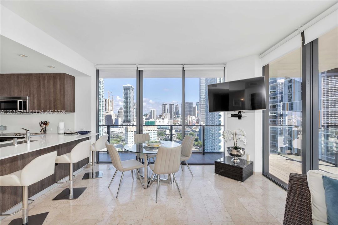 En Venta: $1,080,000 (2 camas, 2 baños, 1265 Pies cuadrados)