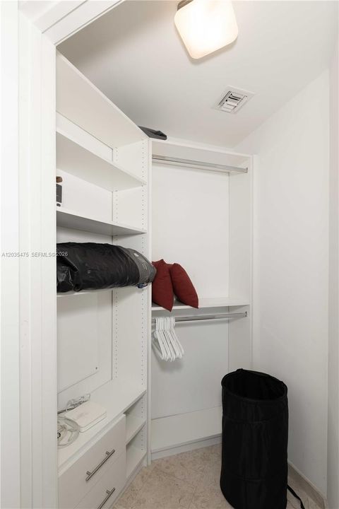 En Venta: $1,080,000 (2 camas, 2 baños, 1265 Pies cuadrados)