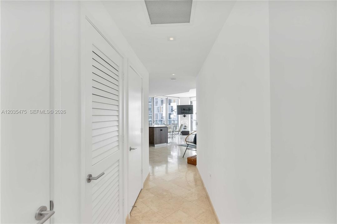 En Venta: $1,080,000 (2 camas, 2 baños, 1265 Pies cuadrados)