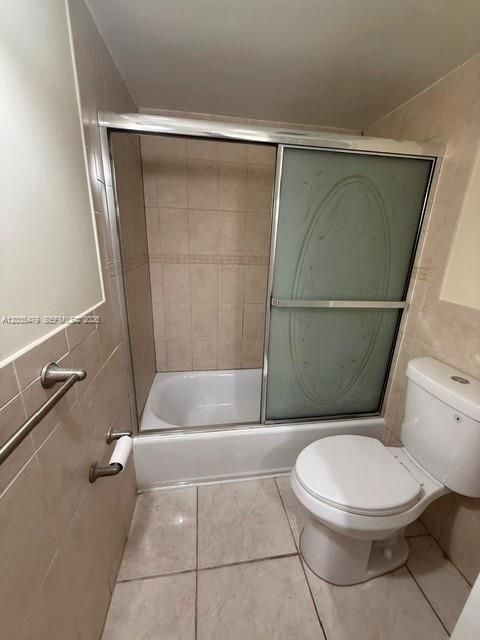 For Sale: $199,000 (1 beds, 1 baths, 898 Square Feet)