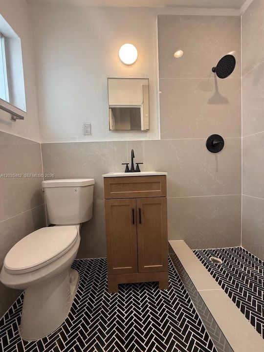 В аренду: $1,580 (1 спален, 1 ванн, 600 Квадратных фут)