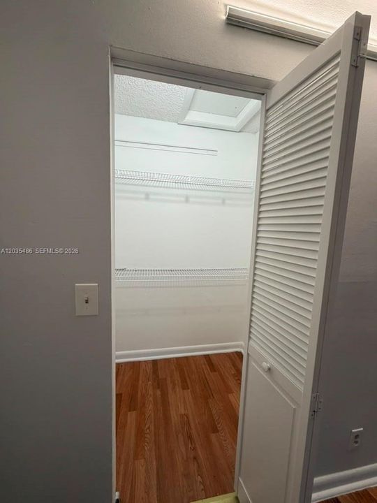 En Renta: $1,800 (2 camas, 2 baños, 24255 Pies cuadrados)