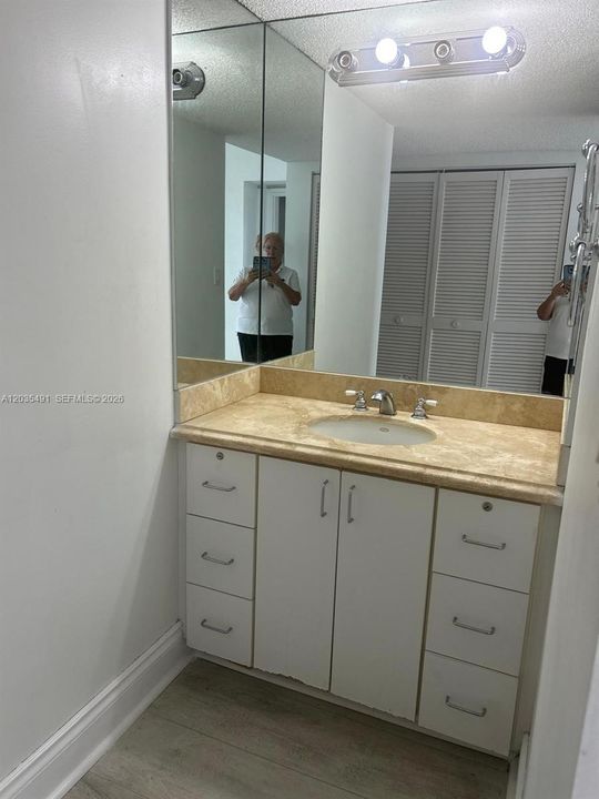 В аренду: $2,800 (2 спален, 2 ванн, 1551 Квадратных фут)