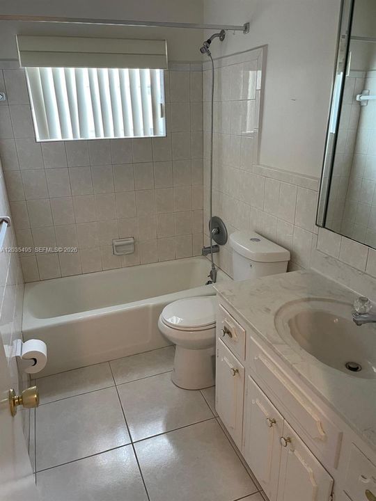 En Renta: $2,800 (2 camas, 2 baños, 1600 Pies cuadrados)