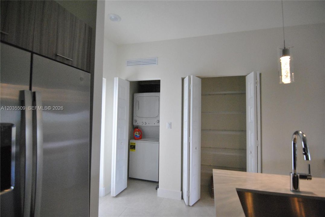 En Renta: $3,200 (3 camas, 2 baños, 1124 Pies cuadrados)