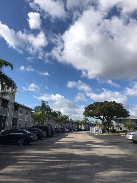 En Venta: $235,000 (2 camas, 2 baños, 1060 Pies cuadrados)
