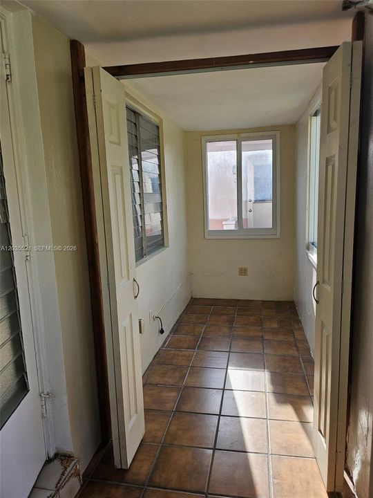 En Renta: $1,700 (2 camas, 2 baños, 3076 Pies cuadrados)