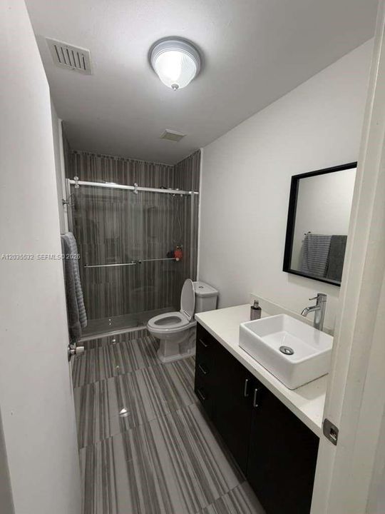 For Sale: $575,000 (4 beds, 2 baths, 1425 Square Feet)