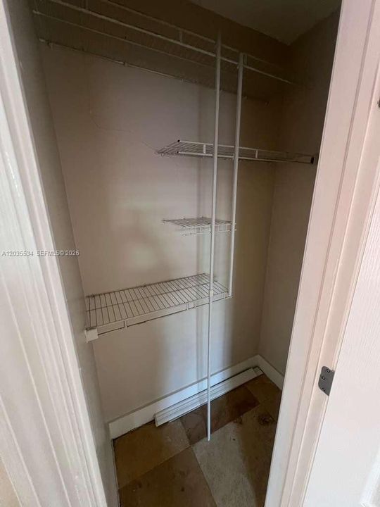For Rent: $1,490 (0 beds, 1 baths, 338 Square Feet)