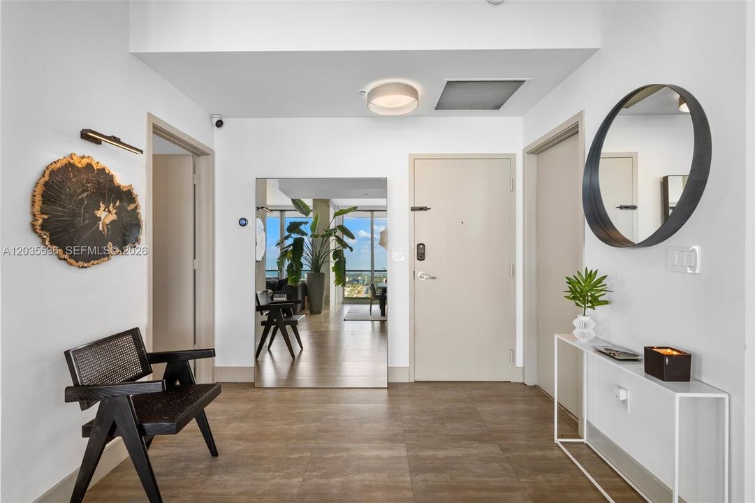 В аренду: $8,900 (2 спален, 2 ванн, 1577 Квадратных фут)
